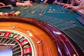 Live dealer at Gonzo's Quest studio on permata4d slot mobile screen